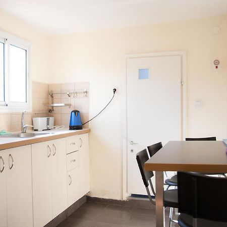 Neve Tzedek Original Style Apartments テル・アビブ エクステリア 写真
