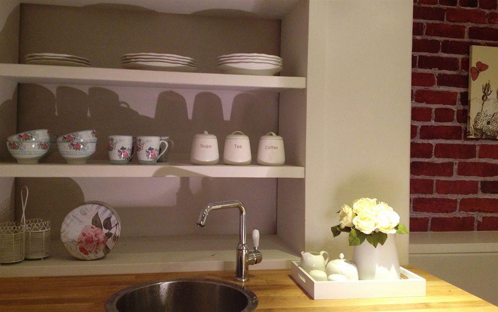 Neve Tzedek Original Style Apartments テル・アビブ エクステリア 写真