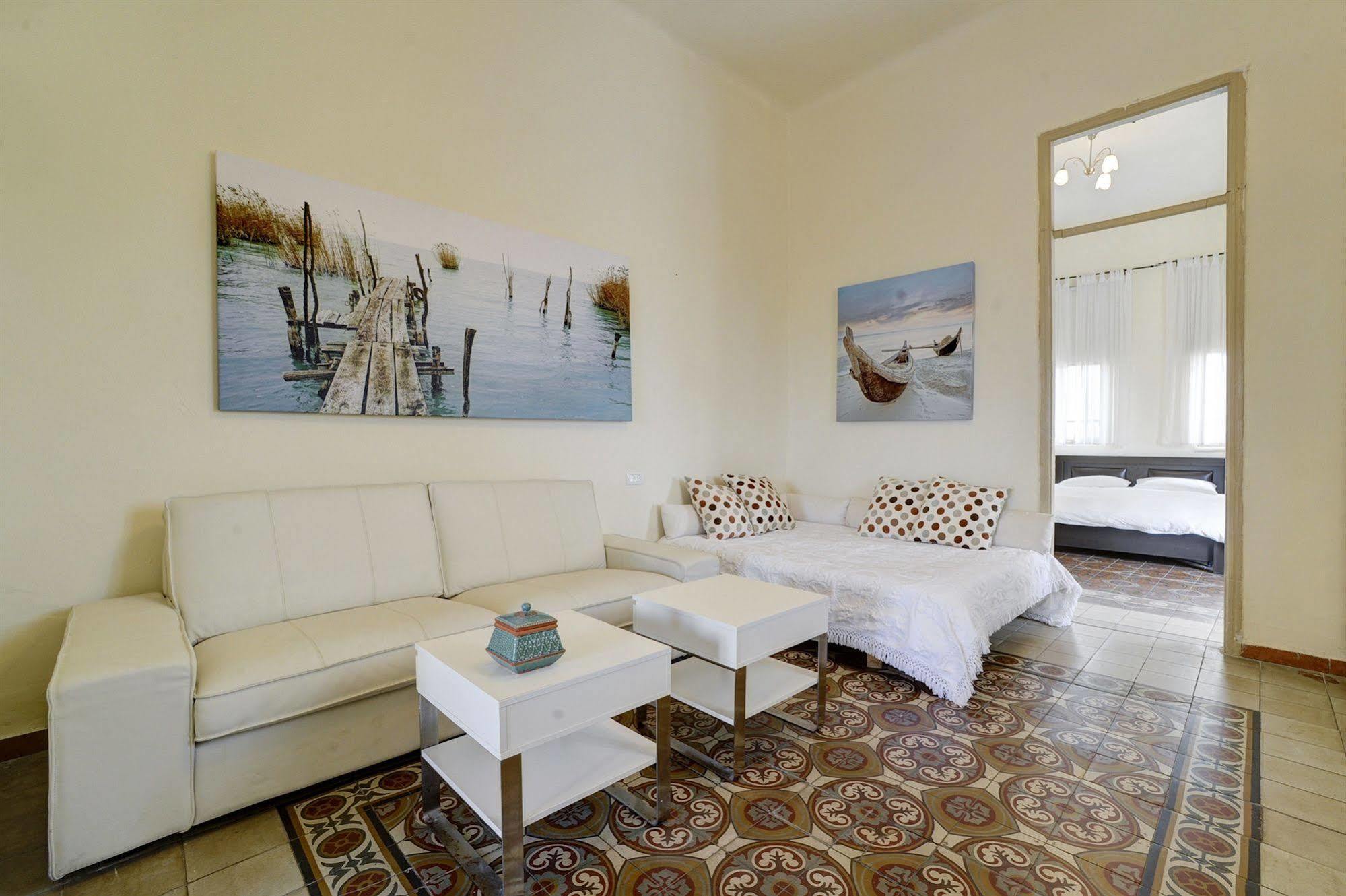 Neve Tzedek Original Style Apartments テル・アビブ エクステリア 写真