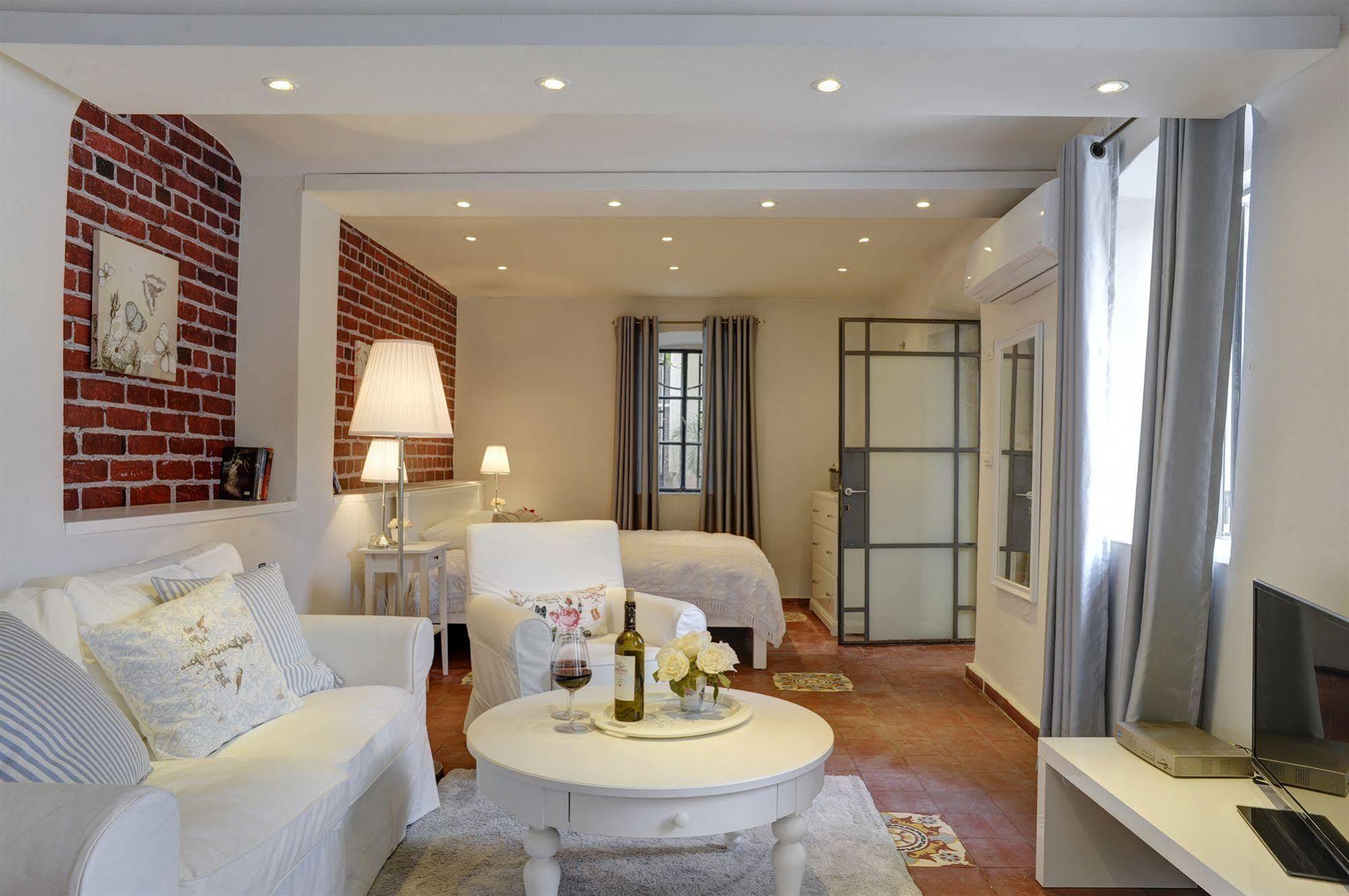 Neve Tzedek Original Style Apartments テル・アビブ エクステリア 写真